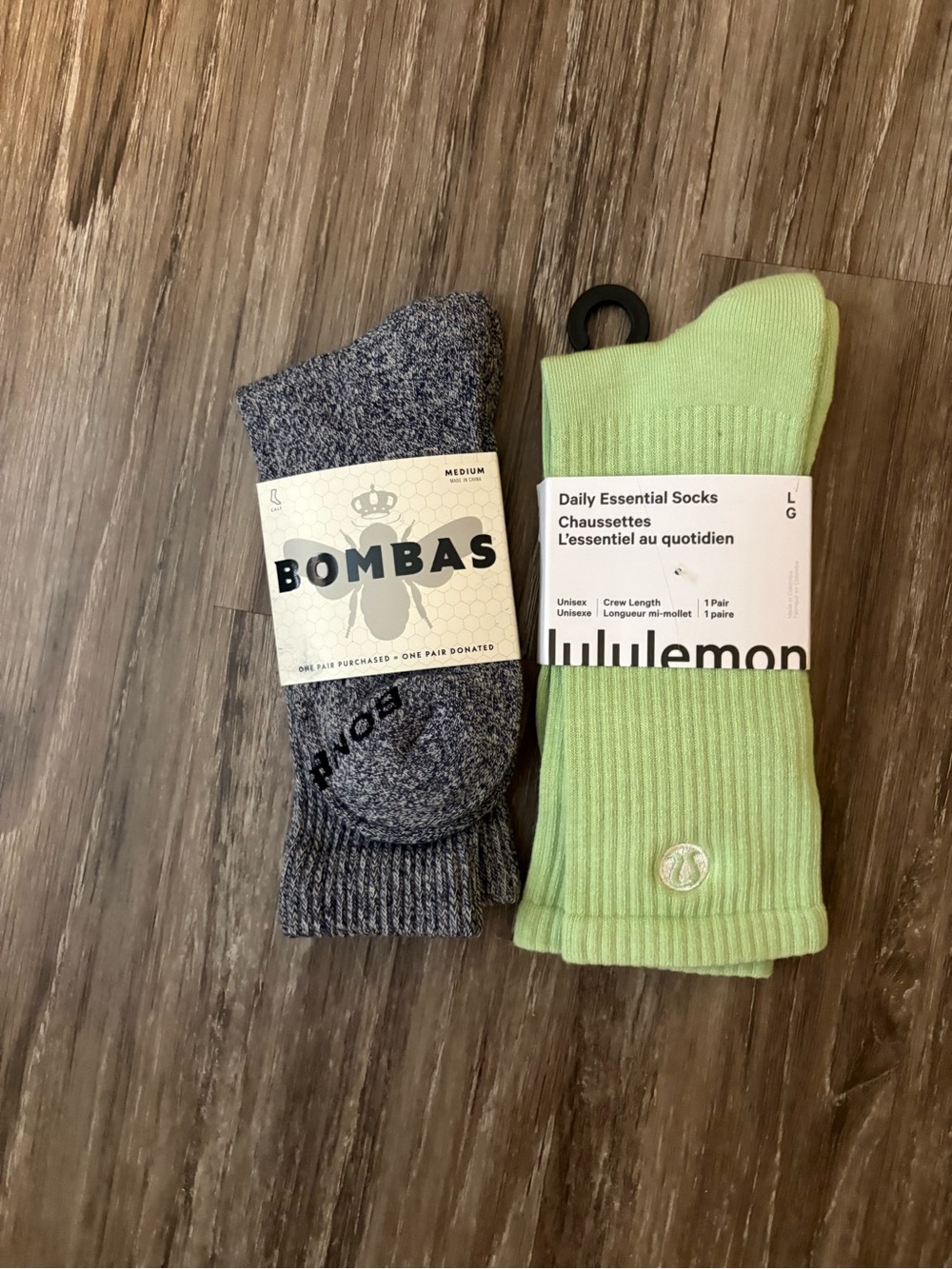 Bombas Gray Crew Socks with Lululemon Light Green Daily Essential Socks - Men